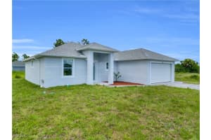 1137 Ecrue Street, Lehigh Acres, FL 33974 Sold 09/23/25