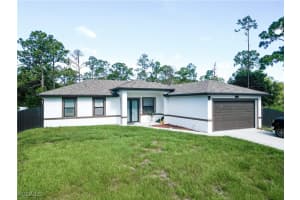 1005 Moore Ave, Lehigh Acres