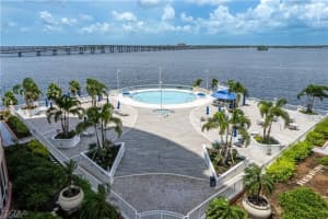 2745 1st St 405, Fort Myers