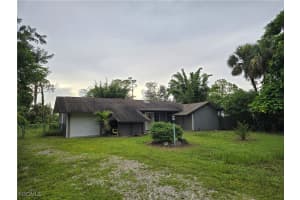213 Lincoln Avenue, Lehigh Acres, FL 33936 - MLS#2025004257