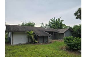 213 Lincoln Avenue, Lehigh Acres, FL 33936 - MLS#2025004257