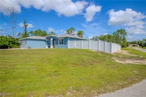 8014 Royal Circle, Labelle, FL 33935 - MLS#2025004333