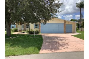 19851 Eagle Trace Ct S, North Fort Myers