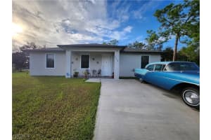 5028 Obispo Circle, Labelle, FL 33935 - MLS#2025004347