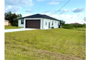 2537 Sunniland Boulevard, Lehigh Acres, FL 33971 - MLS#2025004357