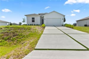 9047 Maywood Circle, Labelle, FL 33935 - MLS#2025004374