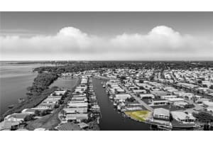 5547 Sir Walter Way, North Fort Myers, FL 33917 - MLS#2025004375