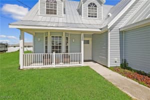 1834 5th Place, Cape Coral, FL 33993 - MLS#2025004391