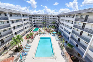2121 Collier Ave 305, Fort Myers