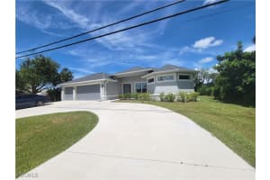 4012 Country Club Boulevard, Cape Coral, FL 33904 - MLS#2025004484