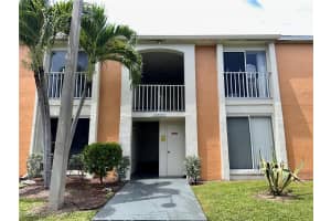 MLS# 2025004497, Fort Myers, Florida 33907