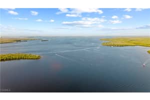 946 San Carlos Dr, Fort Myers Beach, FL 33931, Sold 07/07/25