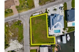 1 Palmview Boulevard, Fort Myers Beach, FL 33931 - MLS#2025004533