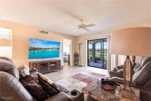 16351 Kelly Woods Dr 168, Fort Myers