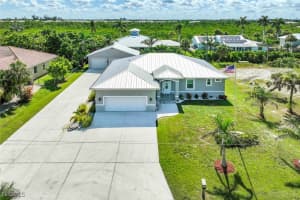 14725 Martin Dr, Fort Myers