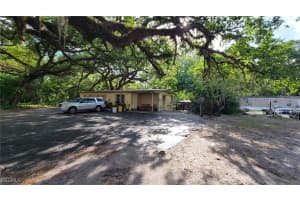 2310 County Rd 78, Labelle