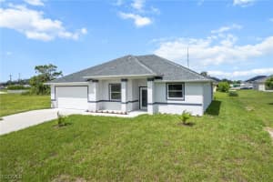 2020 Ne Juanita Pl, Cape Coral