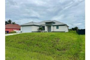 921 Norton Avenue, Lehigh Acres, FL 33974 - MLS#2025004772