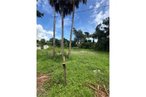 534 Ellis Street, North Fort Myers, FL 33903 - MLS#2025004782
