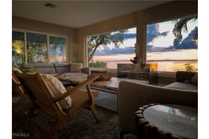 1209 Coconut Dr, Fort Myers