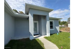 937 Sentinela Blvd Lehigh Acres, FL 33974 - Off Market
