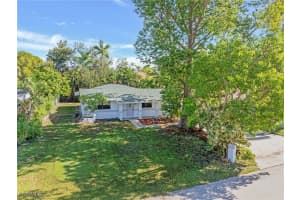 1427 Davis Drive, Fort Myers, FL 33919 Sold 11/21/25