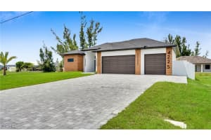 4225 Kismet Pkwy W, Cape Coral