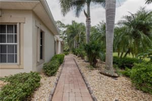 20910 Calle Cristal Lane, North Fort Myers, FL 33917 - MLS#2025004931