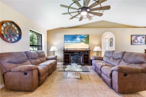 1231 2nd Place, Cape Coral, FL 33990 - MLS#2025004936