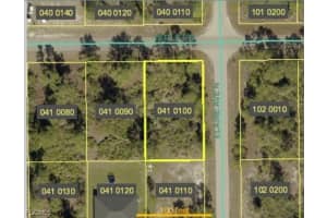 2701 18th Street, Lehigh Acres, FL 33971 - MLS#2025004941