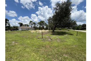 3738 Kemper Street, Fort Myers, FL 33905 - MLS#2025004965