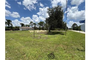 3738 Kemper Street, Fort Myers, FL 33905 - MLS#2025004965
