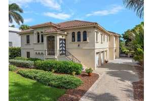 1316 Eagle Run Dr, Sanibel