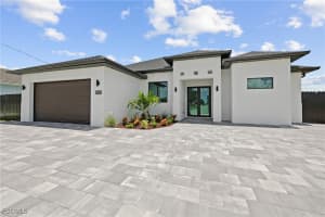 1015 10th Place, Cape Coral, FL 33909 - MLS#2025004979