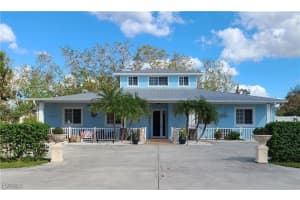 28053 Sunset Dr, Bonita Springs