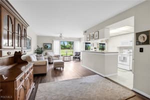 5905 Trailwinds Drive, Fort Myers, FL 33907 - MLS#2025005046