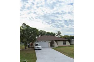 122 Sw 21st St, Cape Coral
