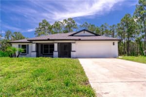 741 Boulogne Ct, Lehigh Acres