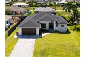 1020 33rd Place, Cape Coral, FL 33993 - MLS#2025005116