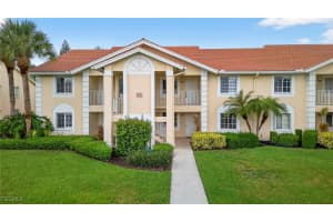 7761 Jewel Ln 202, Naples