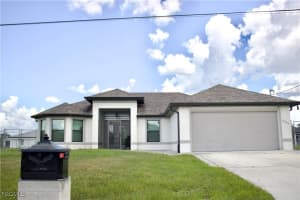 2907 Donald Avenue, Lehigh Acres, FL 33976 - MLS#2025005141