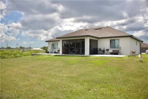 2907 Donald Avenue, Lehigh Acres, FL 33976 - MLS#2025005141