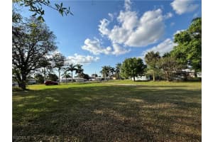 310 Georgia Avenue, Fort Myers, FL 33905 - MLS#2025005143