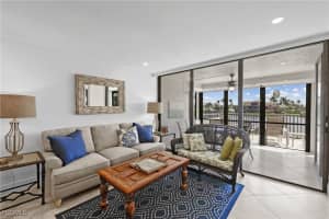 10562 Gulf Shore Drive, Naples, FL 34108 - MLS#2025005157