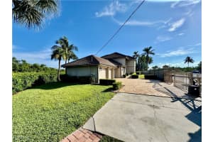 14370 McGregor Boulevard, Fort Myers, FL 33919 - MLS#2025005163