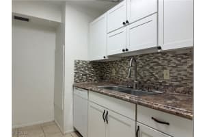 2828 Jackson St C4, Fort Myers
