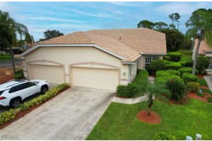 2203 Carnaby Ct, Lehigh Acres