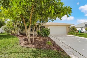 1214 Se 23rd St, Cape Coral