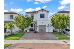 3471 W 110th St, Hialeah, FL 33018-2179 - MLS#2025005363