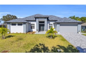 1103 Se 18th St, Cape Coral